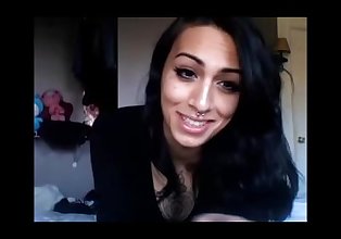 Sıcak Emo Transeksüel üzerinde webcam