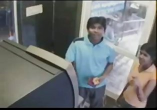 индийский банкомат центр