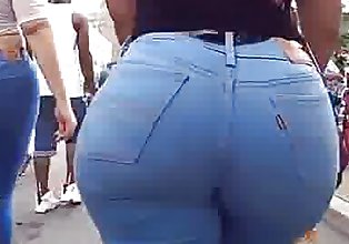 Big Booty Latina Milf