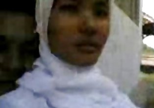 indonesia - jilbab tudung ngentot belakang bangunan