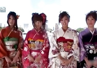 kimono فحش