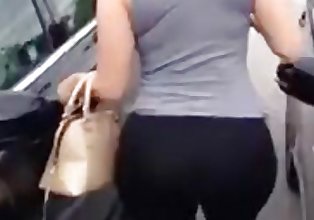 大きな booty 白 女性