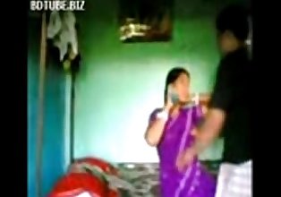 indien bangla Village Bhabhi Sexe avec devar au chambre à coucher - wowmoyback