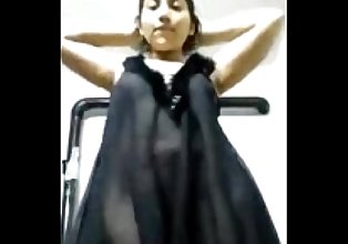 热 阿拉伯 女孩 戏弄的 上 网络摄像头 - livearabsonwebcom