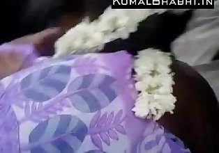 Тамильский Бхабхи В автомобиль Секс масти 1007