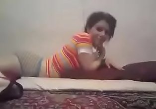Perzische vriendin wordt geboord wanneer ouders zijn niet in Thuis