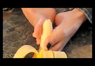Danielle Moore Banana Job Part 2
