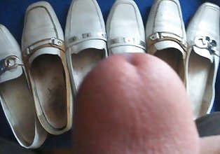 shoejobcumshot en enfermera blanco zapatos 5
