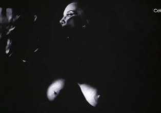 Anna Levine in I Shot Andy Warhol