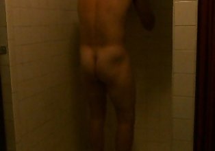 nice ass showering