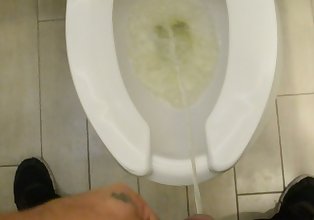 Jay Yaport - WC Piss