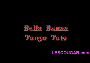 लेस्बियन नौजवान मर्द संग और बेला banxx