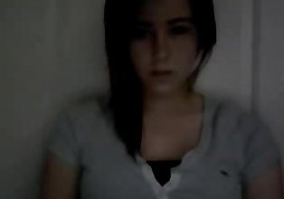 Hot Schattig Tiener spelen met haar Tieten Op Webcam - pussyfieldcom